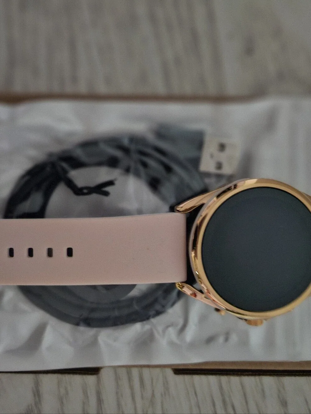 Fossil Gold-Tone Case with Blush Pink Band